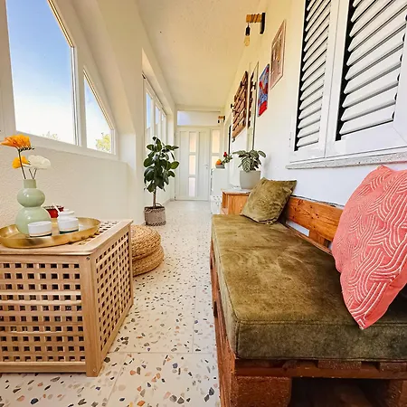 Gardenia Apartment *