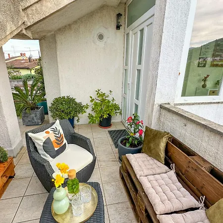 Gardenia Apartman *